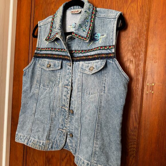 Vintage 90s Bill Blass Embroidered Floral Rhinestone Denim Vest M Cottage Garden - Picture 2 of 13